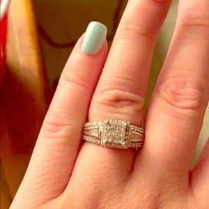 Diamond engagement ring